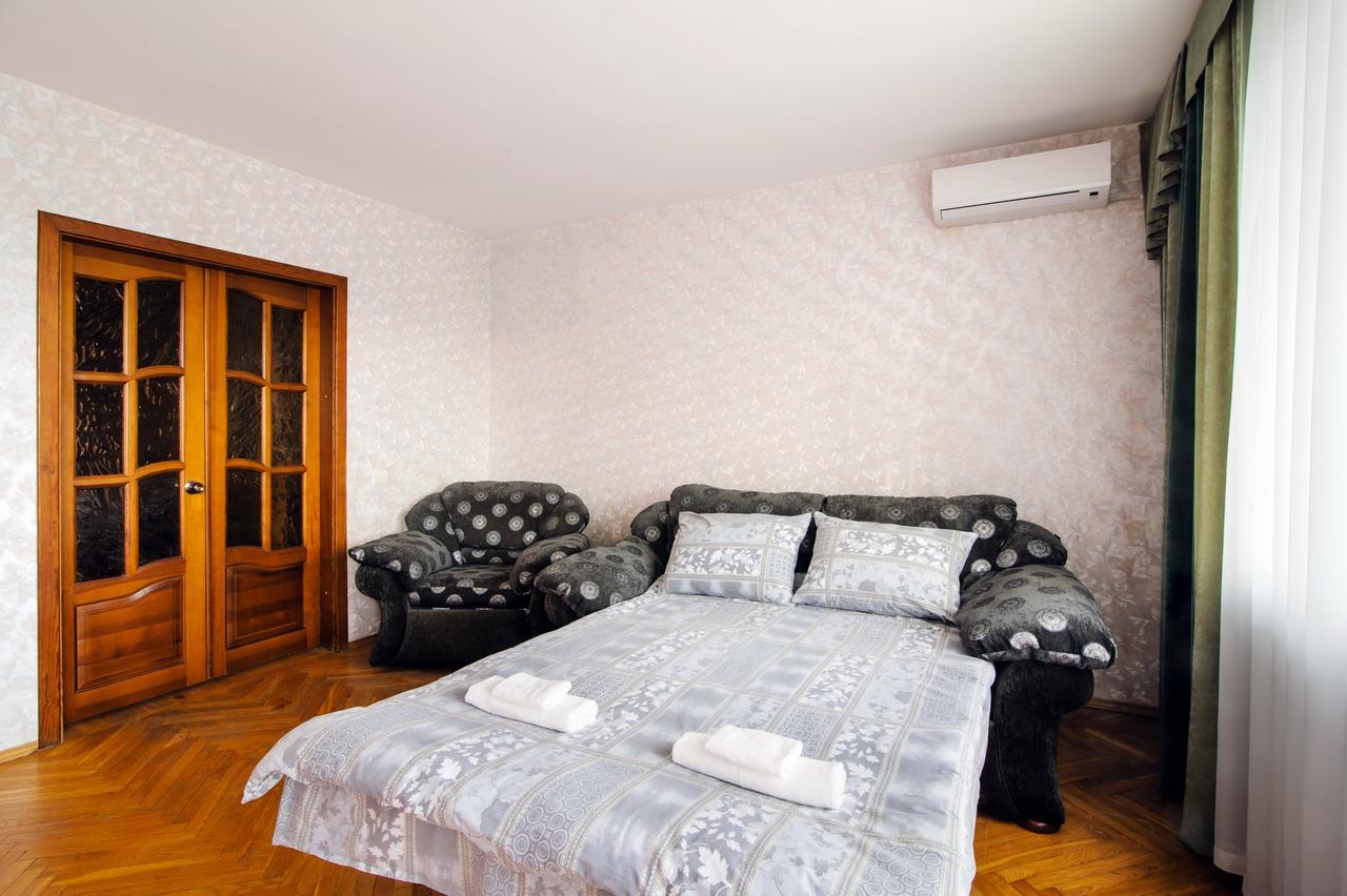Rooms For Rent In The Mayakovskogo มินสก์ ภายนอก รูปภาพ