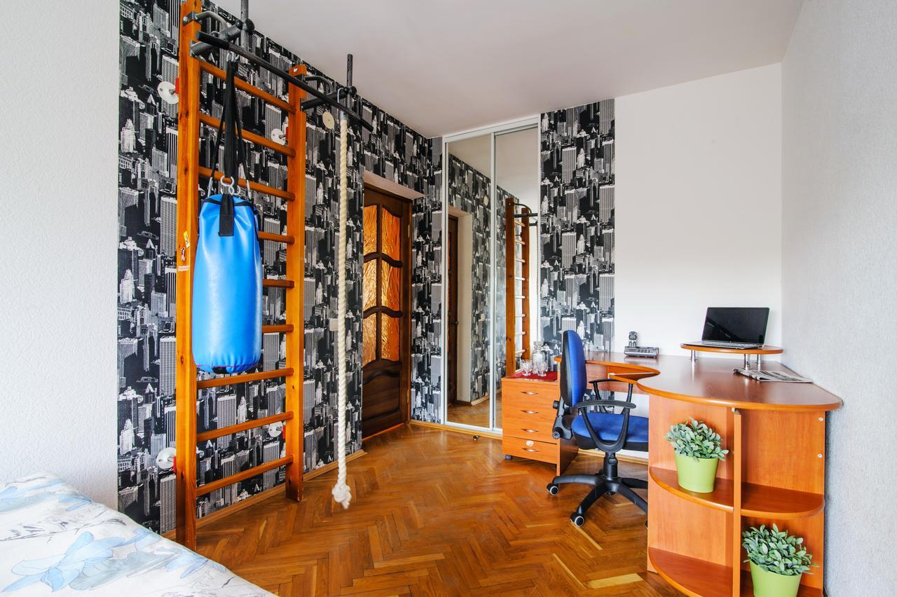 Rooms For Rent In The Mayakovskogo มินสก์ ภายนอก รูปภาพ